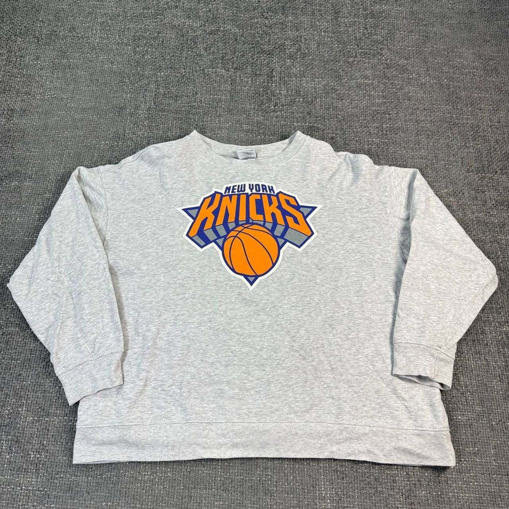 NBA New York Knicks Sweatshirt Unisex XL Gray Graphic Crew Neck Basketball